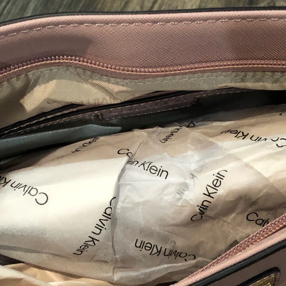 NEW Calvin Klein Blush Pink Tote Bag - Picture 8 of 11